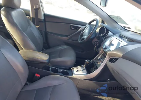 2013 Hyundai Elantra Limited z USA, uszkodzony, nr VIN KMHDH4AE5DU529921